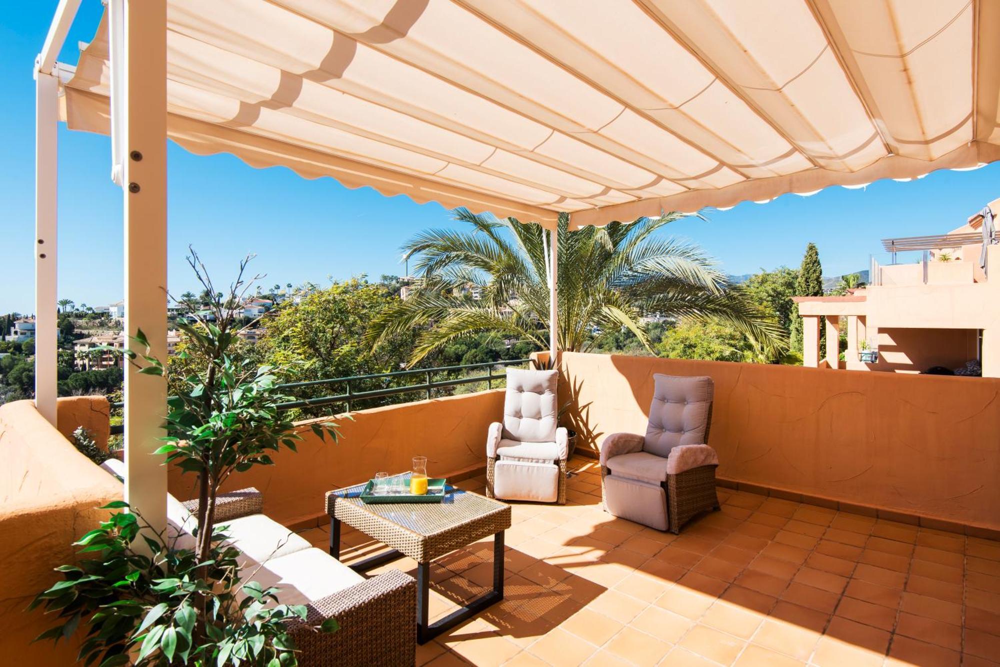 Rentandhomes Penthouse Elviria Golf Marbella Esterno foto