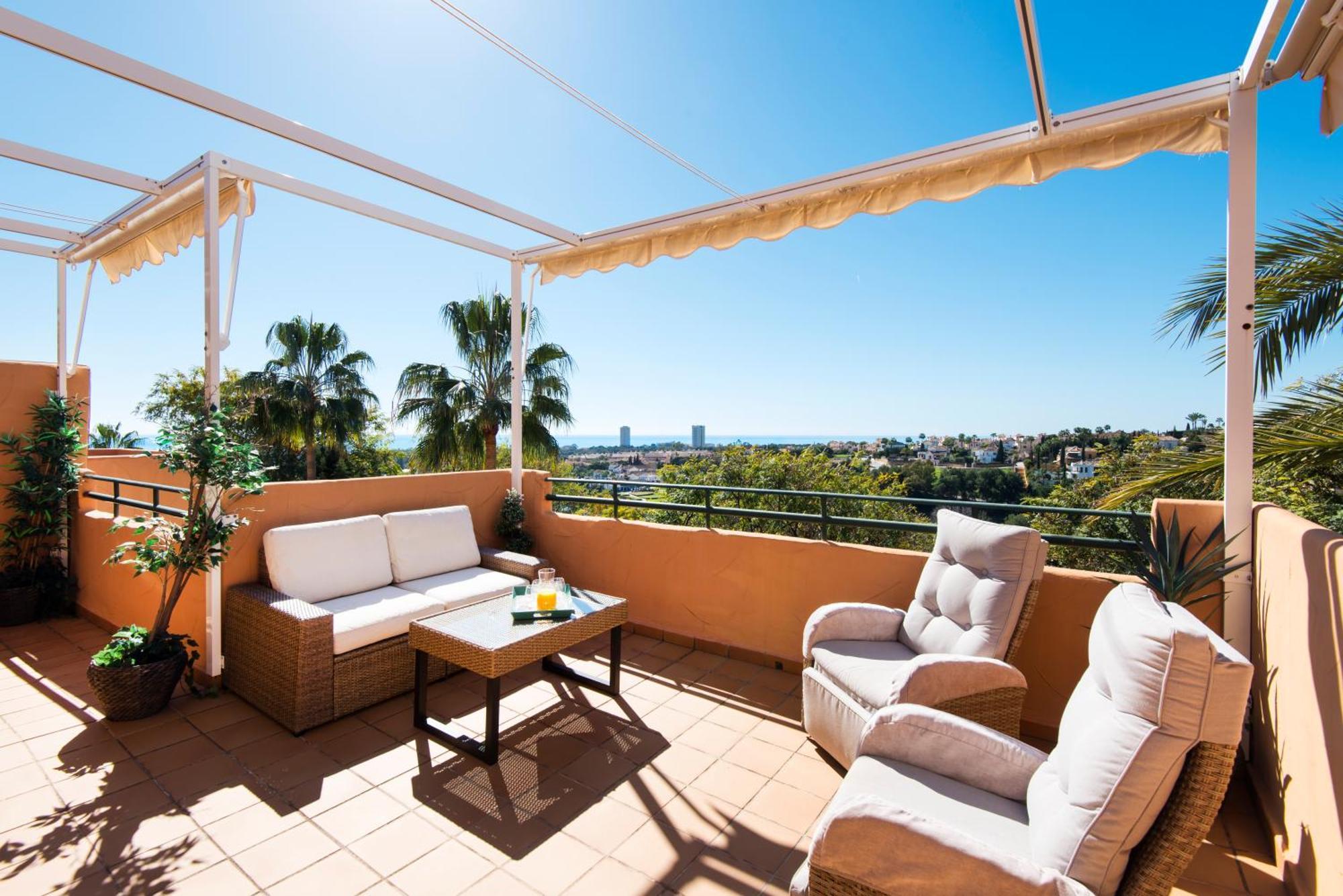 Rentandhomes Penthouse Elviria Golf Marbella Esterno foto